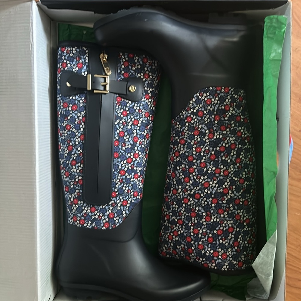 Blue Rain Boot - Picture 10 of 15